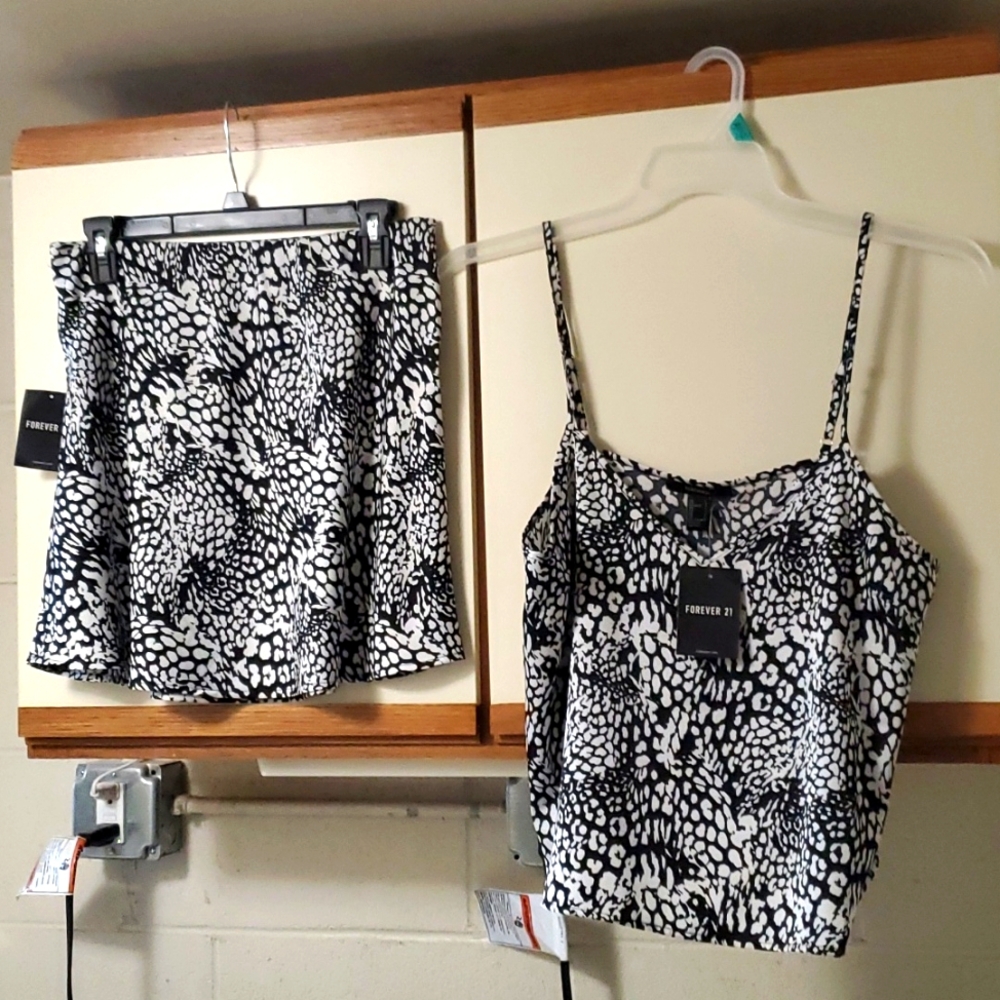 Cute set. Brand new top amd skirt